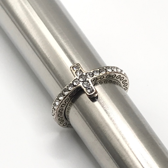 Brighton Ring Cross Starry Night Crystals Silver Plated Engraved Sz 6.5 - Picture 1 of 9